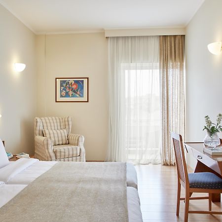 Preveza City Comfort Hotel ภายนอก รูปภาพ