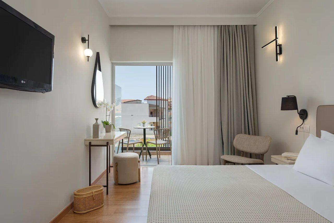Preveza City Comfort Hotel ภายนอก รูปภาพ
