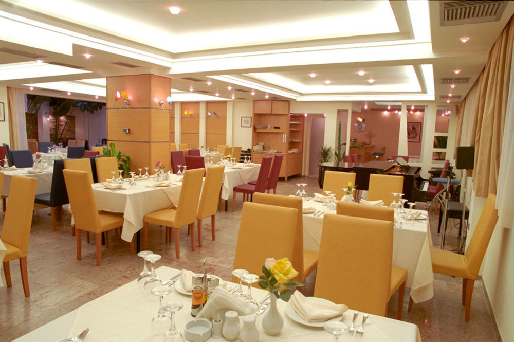 Preveza City Comfort Hotel ร้านอาหาร รูปภาพ
